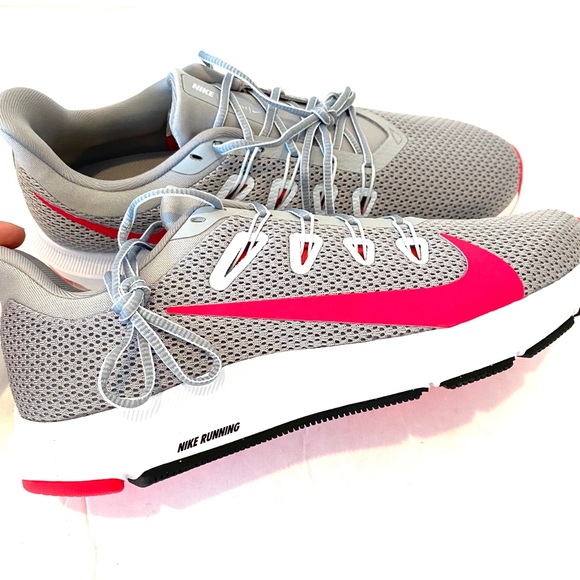 NIKE Quest 2 Running Athletic Shoes NIB - Picture 8 of 11